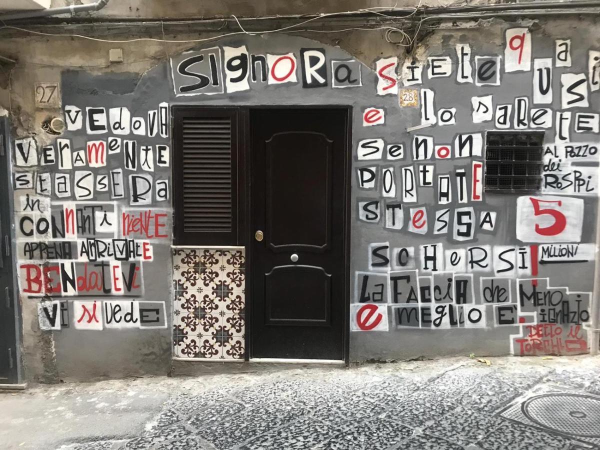 B&B Ruffo Nel Cuore Di Napoli Exterior foto