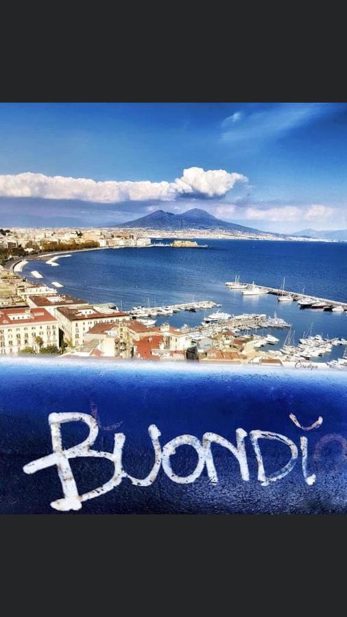 B&B Ruffo Nel Cuore Di Napoli Exterior foto