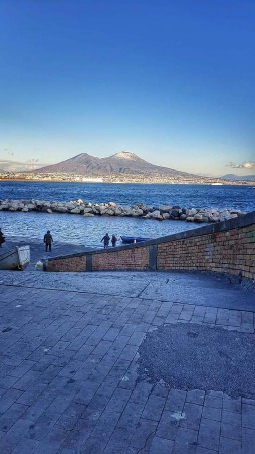 B&B Ruffo Nel Cuore Di Napoli Exterior foto