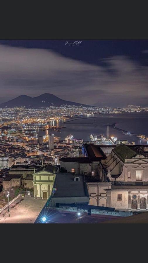 B&B Ruffo Nel Cuore Di Napoli Exterior foto